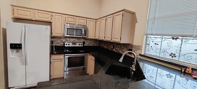 700 Fallen Leaf Ct in Irving, TX - Building Photo - Building Photo