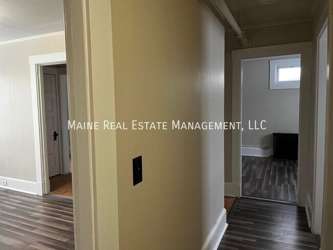 101 Center St-Unit -2 in Brewer, ME - Building Photo - Building Photo