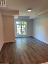 153 Wilson St W in Ancaster, ON - Building Photo - Building Photo