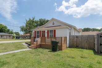 7954 Turner Rd in Norfolk, VA - Building Photo - Building Photo