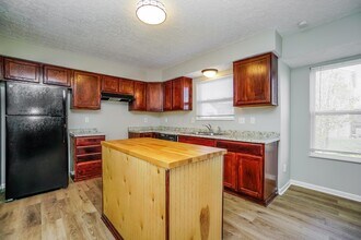 458 Pruden Dr in Pickerington, OH - Building Photo - Building Photo