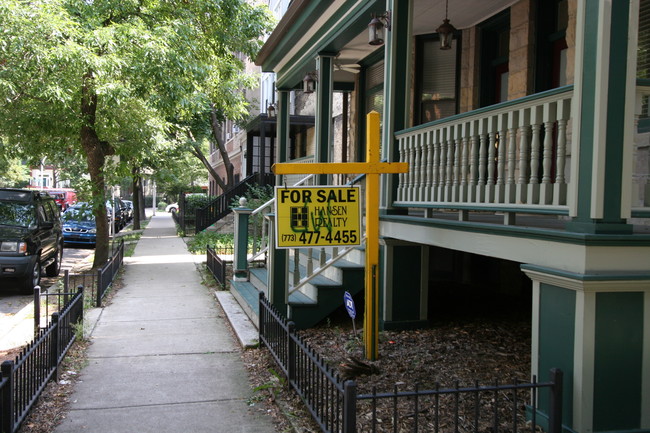 915-917 W Cullom Ave in Chicago, IL - Building Photo - Building Photo