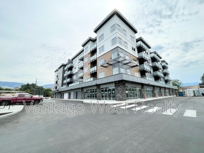 191 Hollywood Rd S in Kelowna, BC - Building Photo - Building Photo