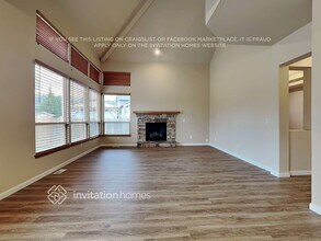 1104 Williams St NW in Orting, WA - Foto de edificio - Building Photo