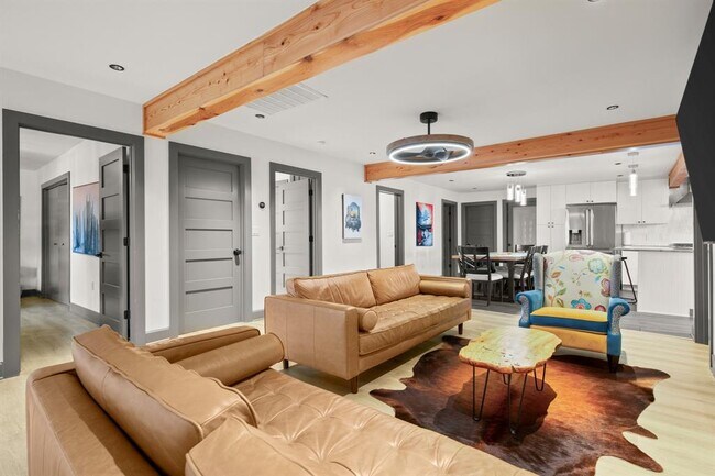 811 W Oltorf St in Austin, TX - Building Photo - Building Photo