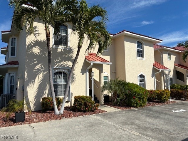 5410 Chiquita Blvd S in Cape Coral, FL - Foto de edificio - Building Photo