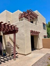 1028 S Ash Ave in Tempe, AZ - Building Photo - Building Photo