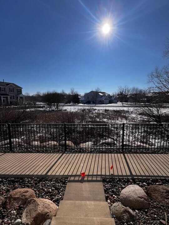 5109 Fairpoint Dr N in Hugo, MN - Building Photo