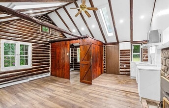 13 Alturas Rd in Highland Lakes, NJ - Foto de edificio - Building Photo