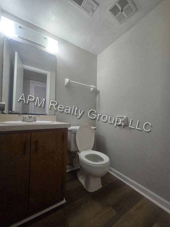 105 Manorwood Ct in Columbia, SC - Building Photo - Building Photo