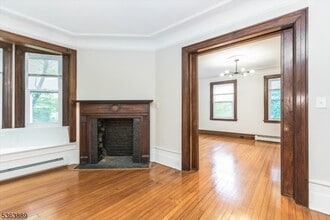 287 Claremont Ave in Montclair, NJ - Building Photo - Building Photo