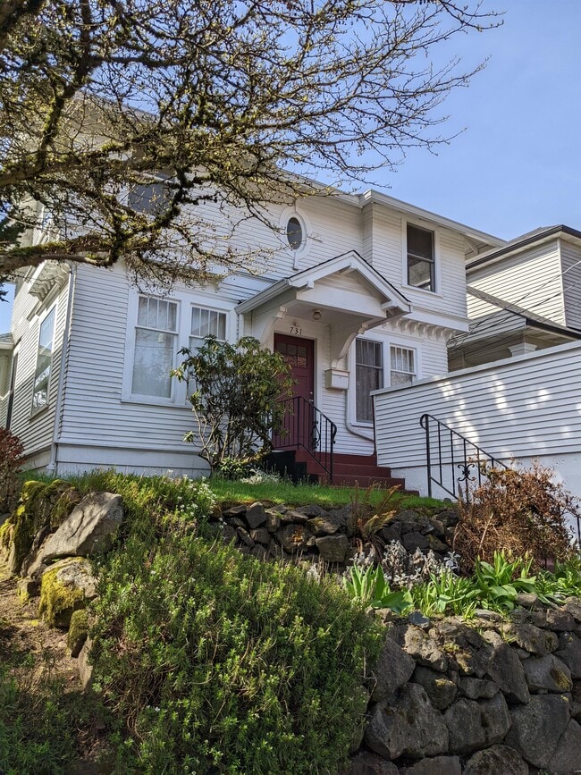 property at 731 34th Ave