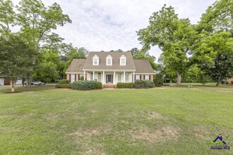 127 Hudson Way in Macon, GA - Building Photo - Building Photo