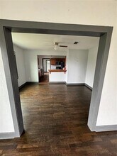 1131 W Munson St in Denison, TX - Building Photo - Building Photo