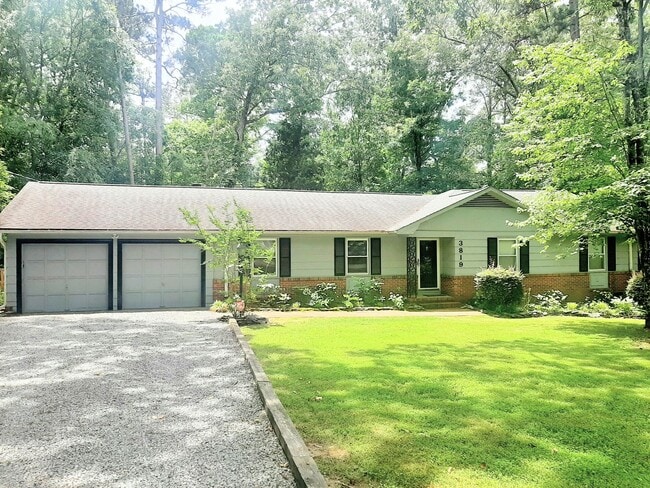property at 3819 Swarthmore Rd