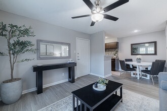 Fossil Hill in Fort Worth, TX - Building Photo - Building Photo