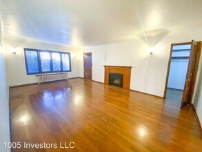 1005 E Roy St in Seattle, WA - Building Photo - Building Photo