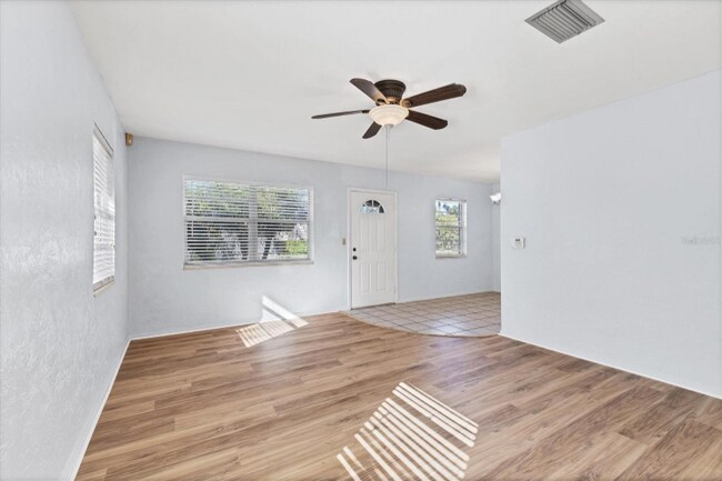 2803 10th Ave W in Bradenton, FL - Building Photo - Building Photo