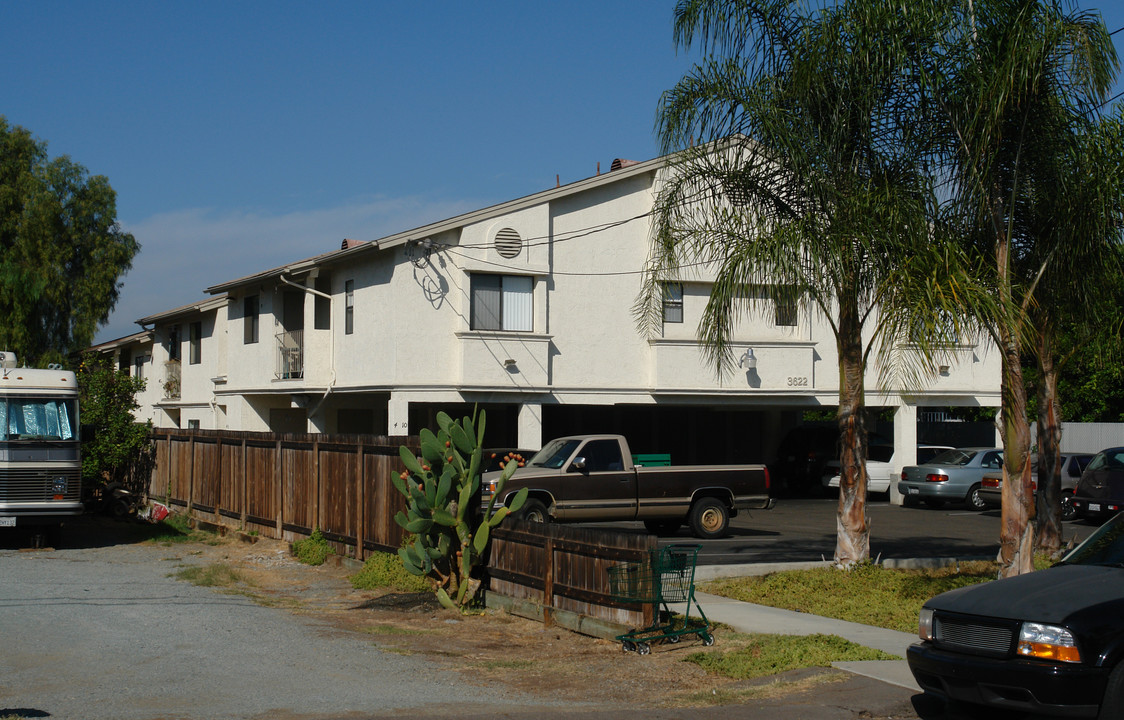 3622 S Cordoba Ave in Spring Valley, CA - Building Photo