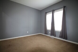 16119-16141 141 St NW in Edmonton, AB - Building Photo - Building Photo