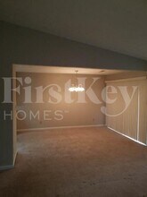 3396 Deshong Dr SW in Stone Mountain, GA - Building Photo - Building Photo