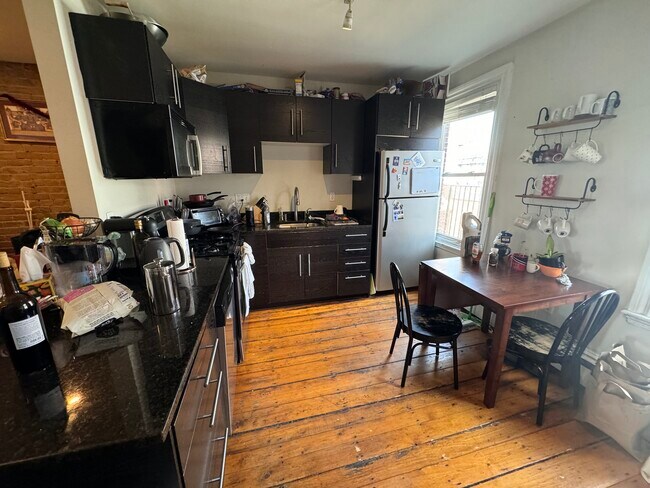 237 Northampton St, Unit 3