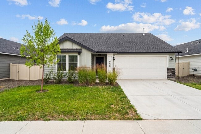 property at 19420 Susquehanna Wy