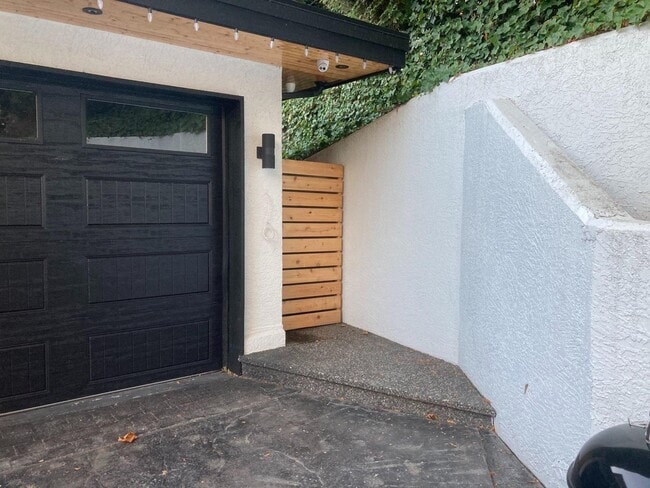 property at 13520-1355A 55 A Ave