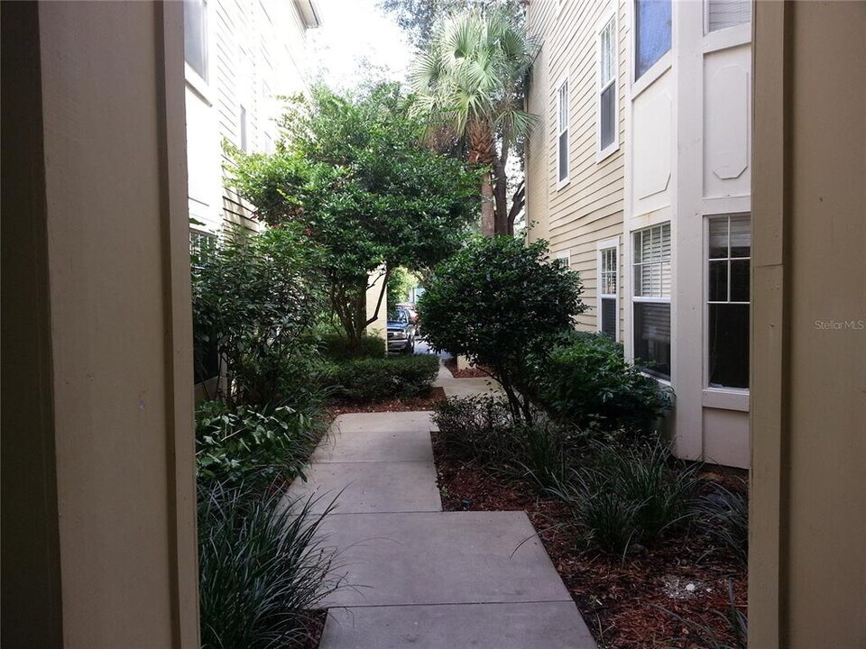 416 Summit Ridge Pl in Longwood, FL - Building Photo