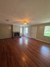 3127 Shed Rd in Bossier City, LA - Foto de edificio - Building Photo