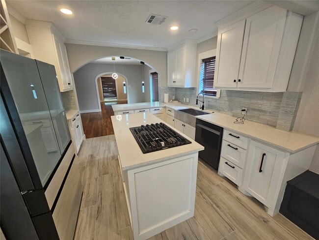 property at 15 Delmar St