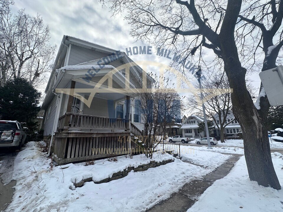 1603 E Hampshire St in Milwaukee, WI - Building Photo