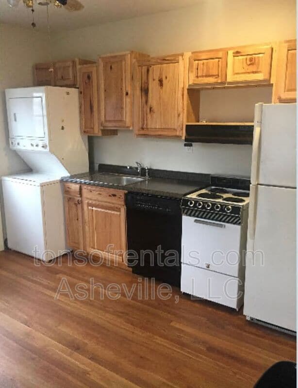 property at 123 Oakdale St