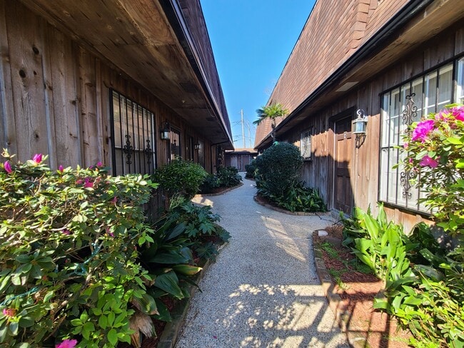 property at 9 Whitney Ave