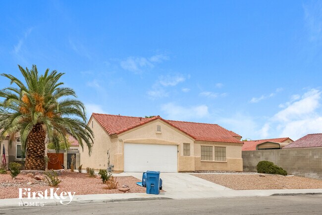 6133 Kitamaya St in North Las Vegas, NV - Building Photo - Building Photo