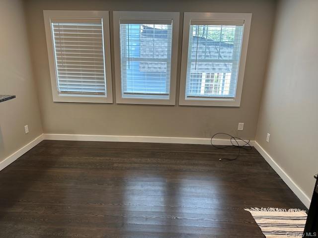 377 Fort Salonga Rd in Northport, NY - Building Photo - Building Photo