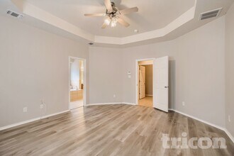 5626 Cross Pond in San Antonio, TX - Building Photo - Building Photo