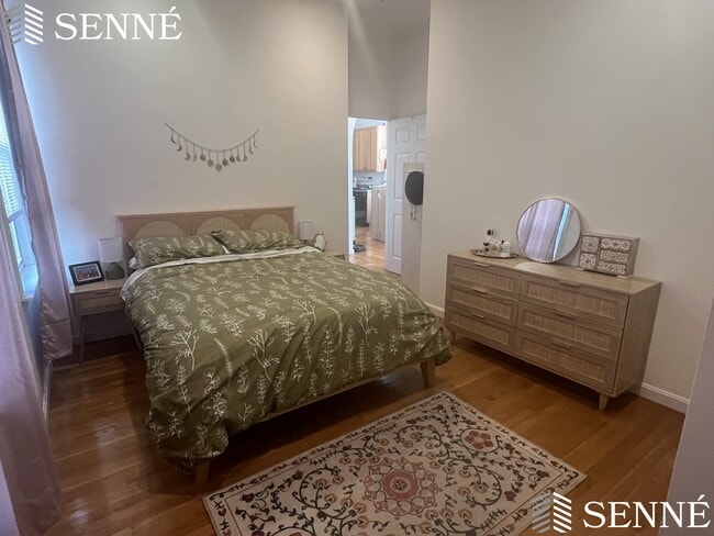 340 Franklin St, Unit 3 in Cambridge, MA - Foto de edificio - Building Photo