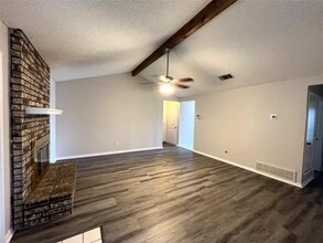 6416 Stardust Dr S in Watauga, TX - Building Photo - Building Photo