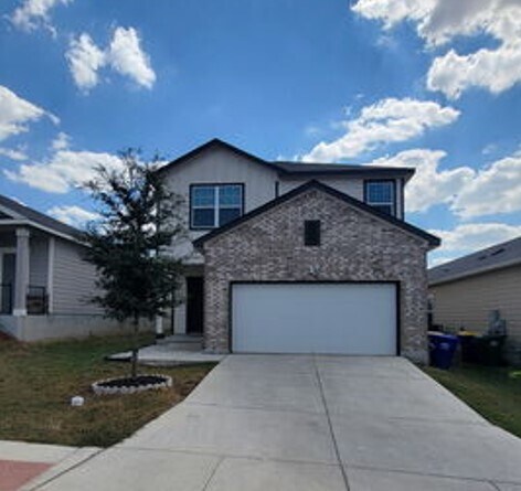 13538 Sunrise Mdw in Saint Hedwig, TX - Building Photo