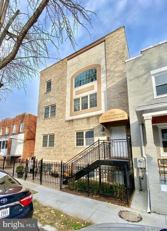 property at 1630 Rosedale St NE