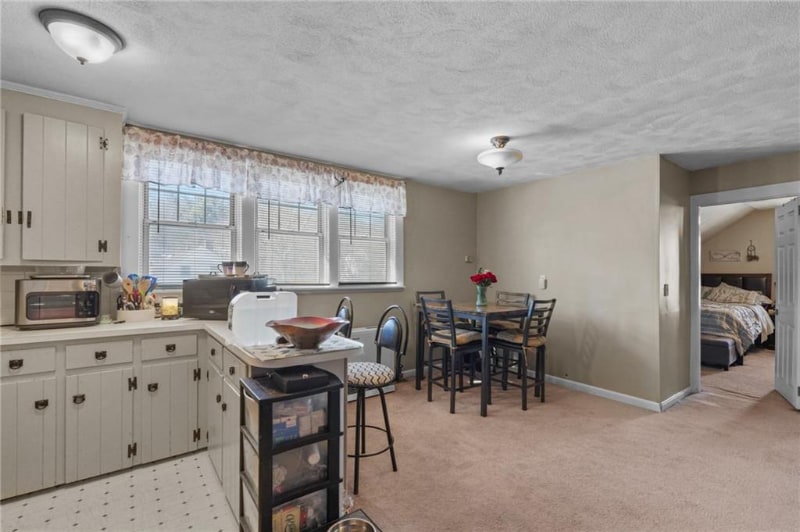 14 Lincoln Ave in Coventry, RI - Building Photo