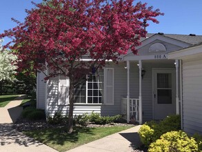 Cottages of Vadnais Heights in St. Paul, MN - Foto de edificio - Building Photo