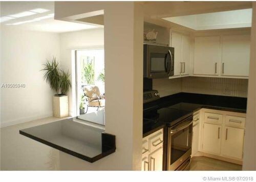 2451 SW 82nd Ave-Unit -10F in Davie, FL - Building Photo