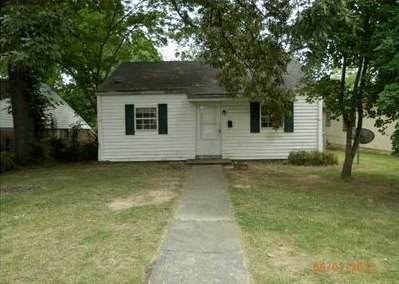 8217 4th Ave N in Birmingham, AL - Building Photo