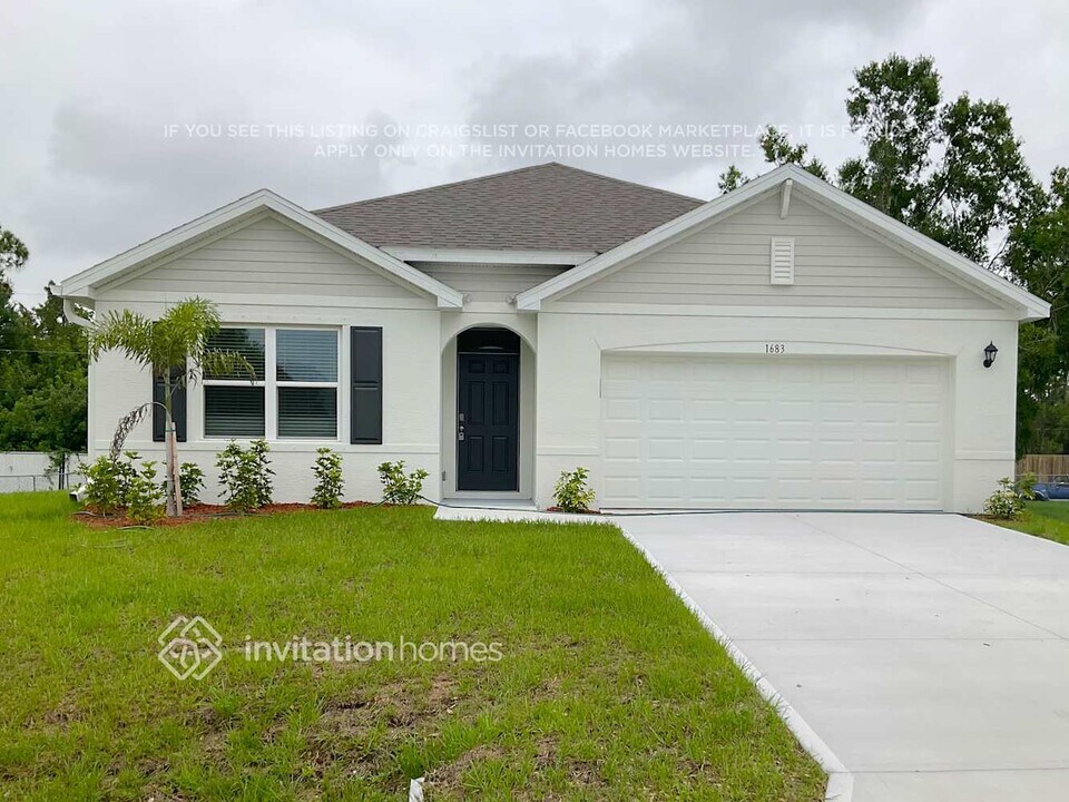 1683 Saipan St SE in Palm Bay, FL - Building Photo