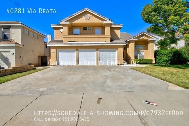 property at 40281 Vía Reata