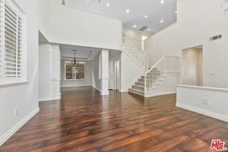 2909 Venezia Ln in Thousand Oaks, CA - Building Photo - Building Photo