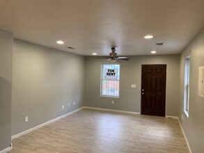 508 Coal Ave SE in Albuquerque, NM - Building Photo - Building Photo