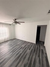 3325 Brantley St in Dallas, TX - Building Photo - Building Photo